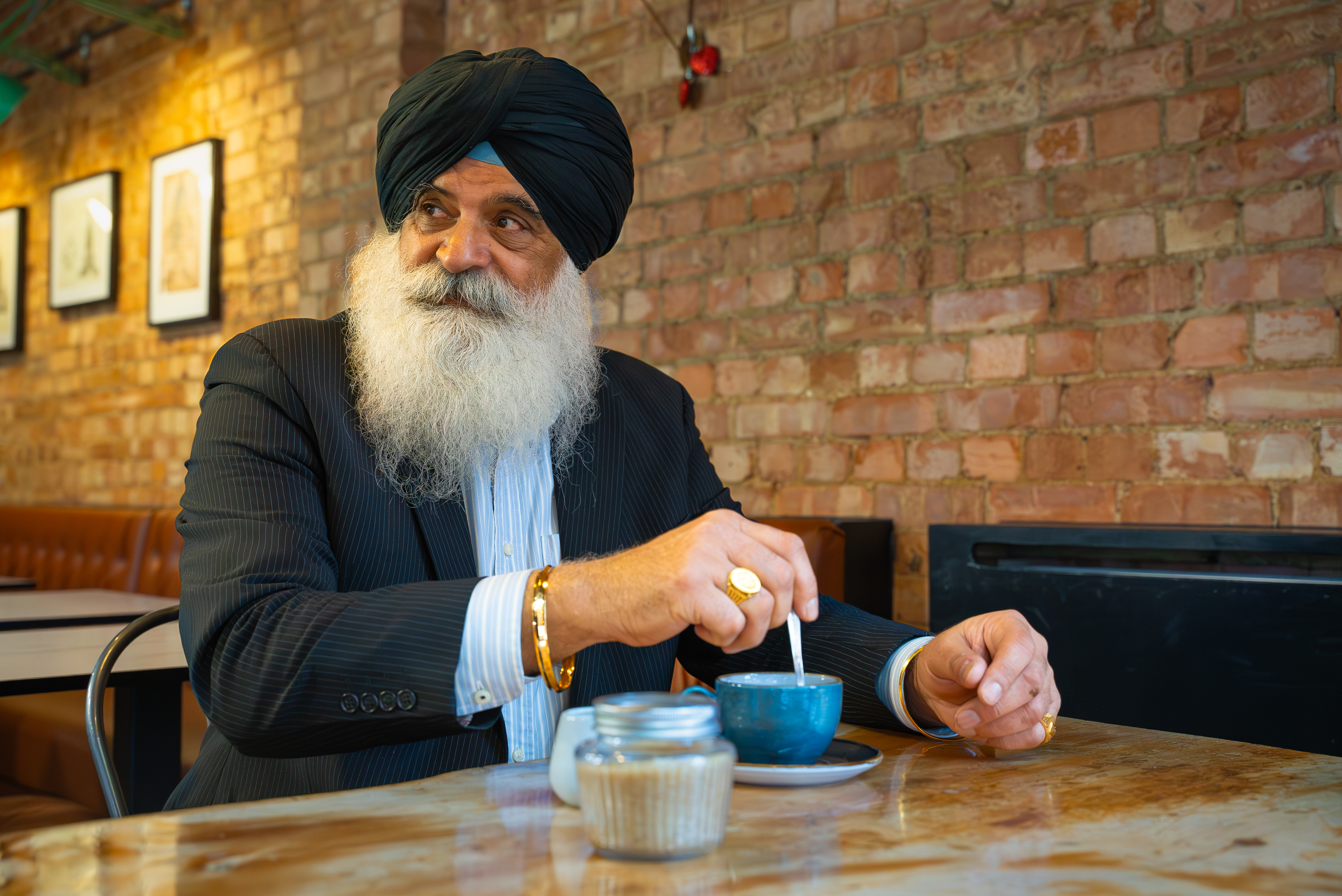 3704 Be0f467bea84358 Sikh Man